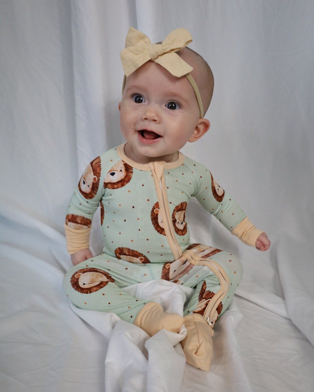 Little Lion Bamboo Convertible Zipper Romper
