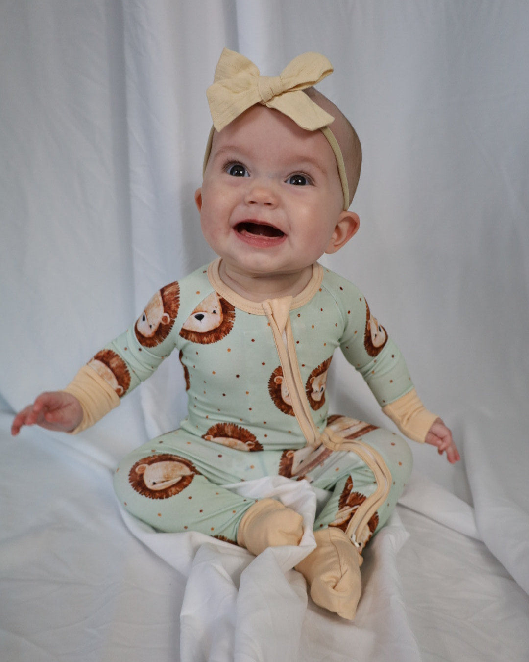 Little Lion Bamboo Convertible Zipper Romper